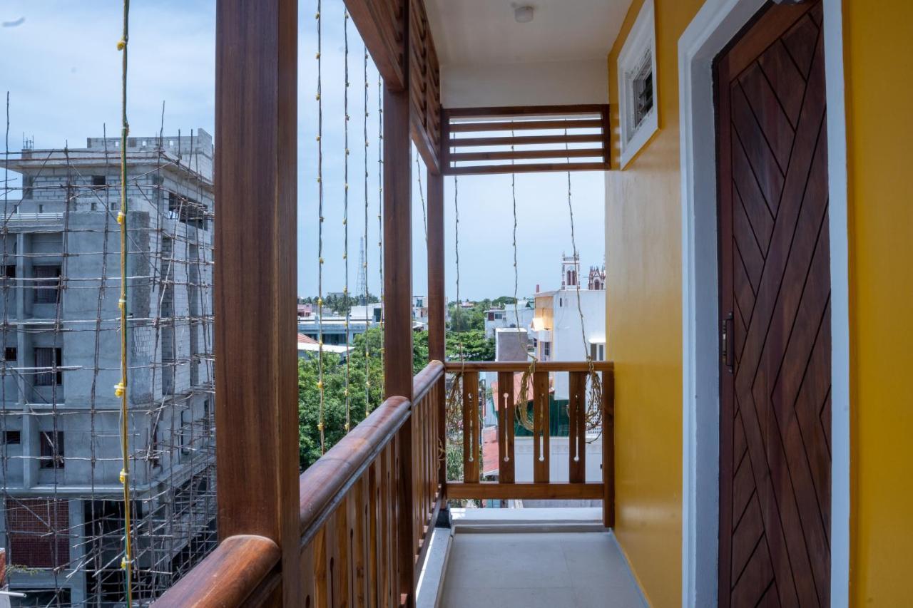 Le Suresh Guest House Пондичери Екстериор снимка
